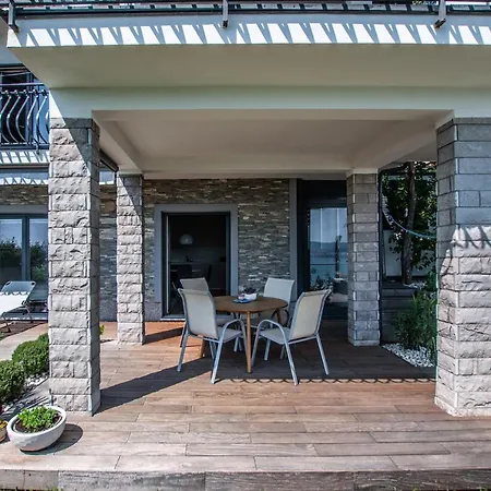 Sea View Debeli Rtic